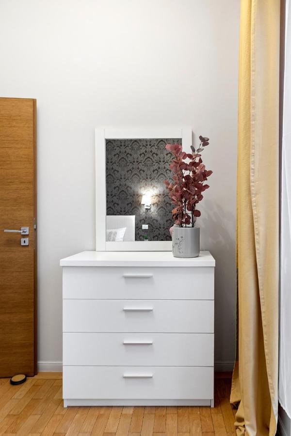 City Heart Retreat Elegant Apartment 布加勒斯特 外观 照片